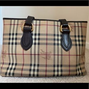 Burberry Haymarket shoulder Tote